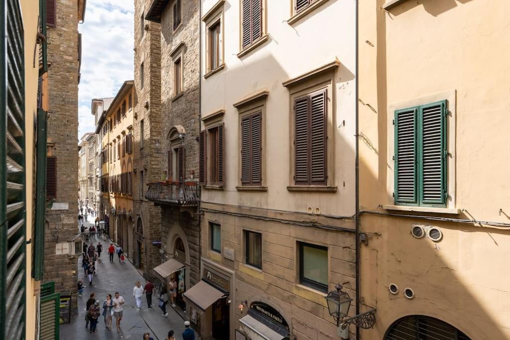 Keys Of Italy - Corsob 9 - Florentine Studio Close To Palazzo Vecchio Firenze Kültér fotó